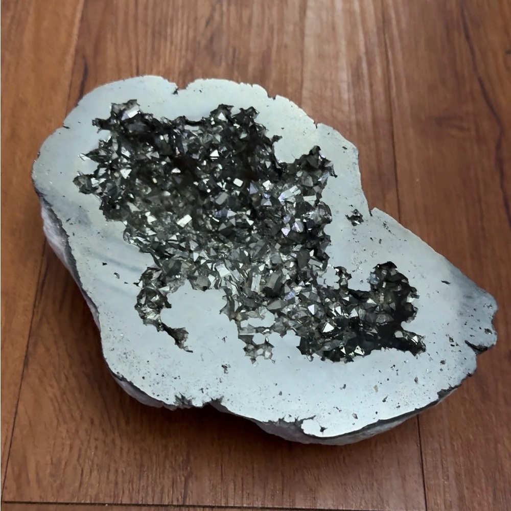 RARE Kendra Scott platinum drusy geode